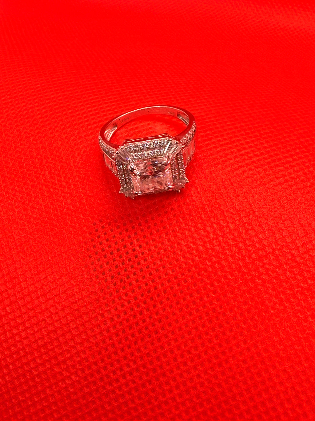 D’Joy 925 Sterling Silver Cushion Cut Double Halo Moissanite Statement Ring Size 8