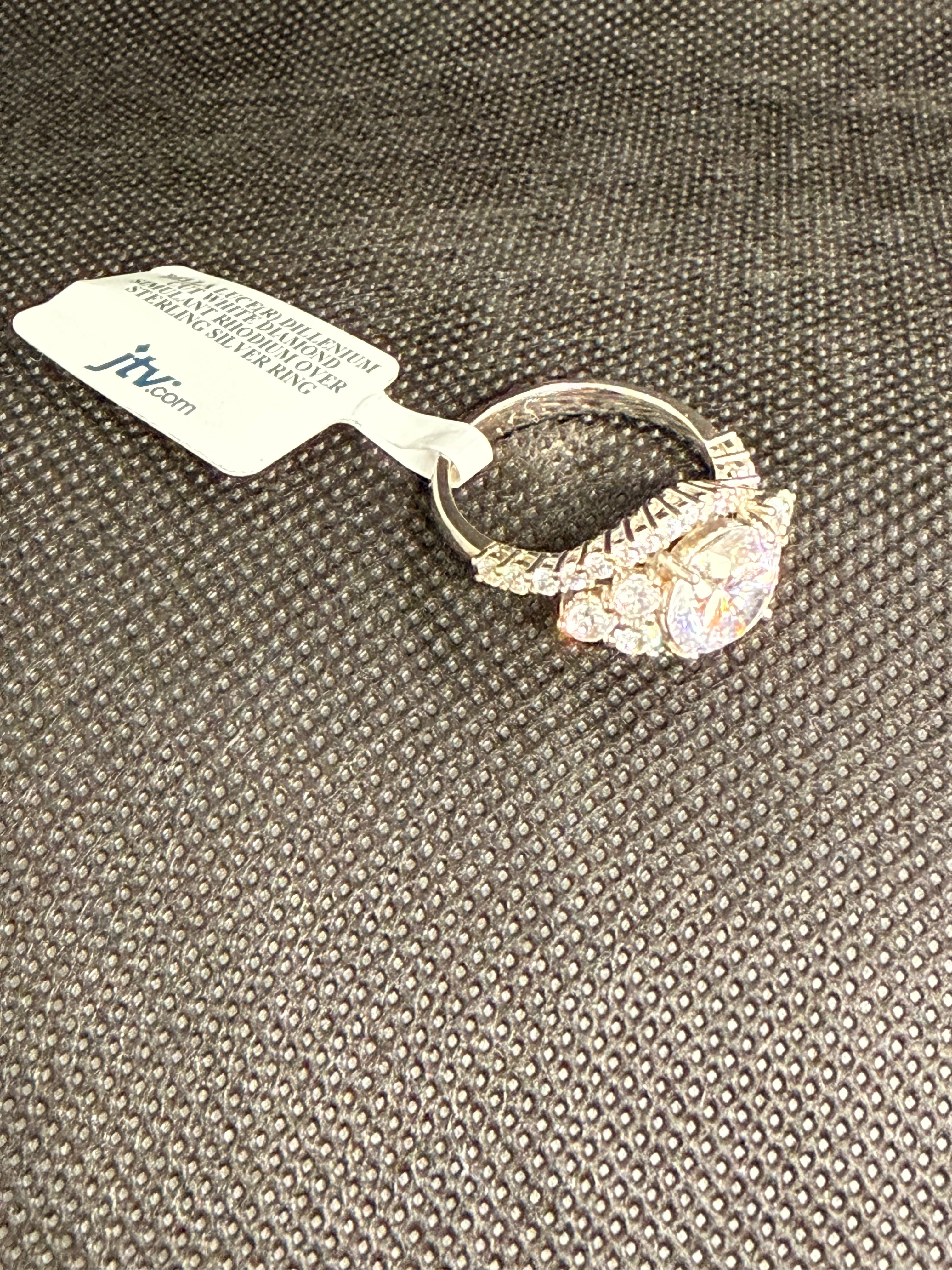 Bella Luce Dillenium CZ Halo Ring | Twisted Pave Shank | 925 Silver | Size 8 | NWT