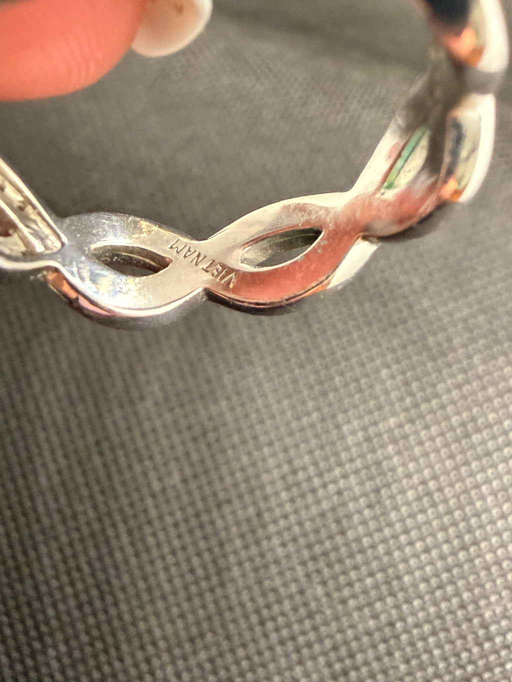 CZ Round Halo Ring | Infinity Twist Pave Shank | 925 Sterling Silver | Size 8