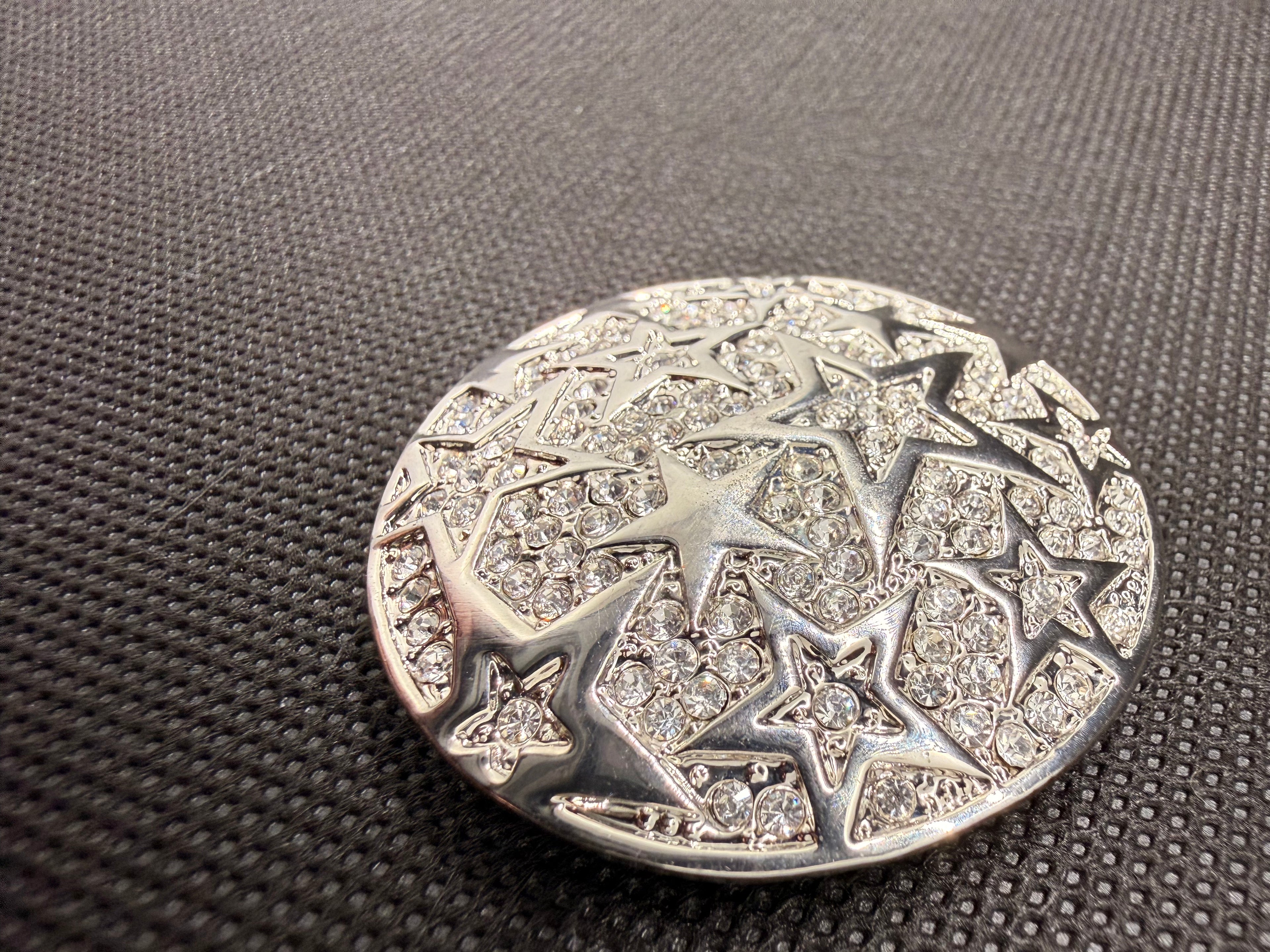 Silver Tone Pave Crystal Star Cluster Magnetic Brooch – Round Disc Statement Pin