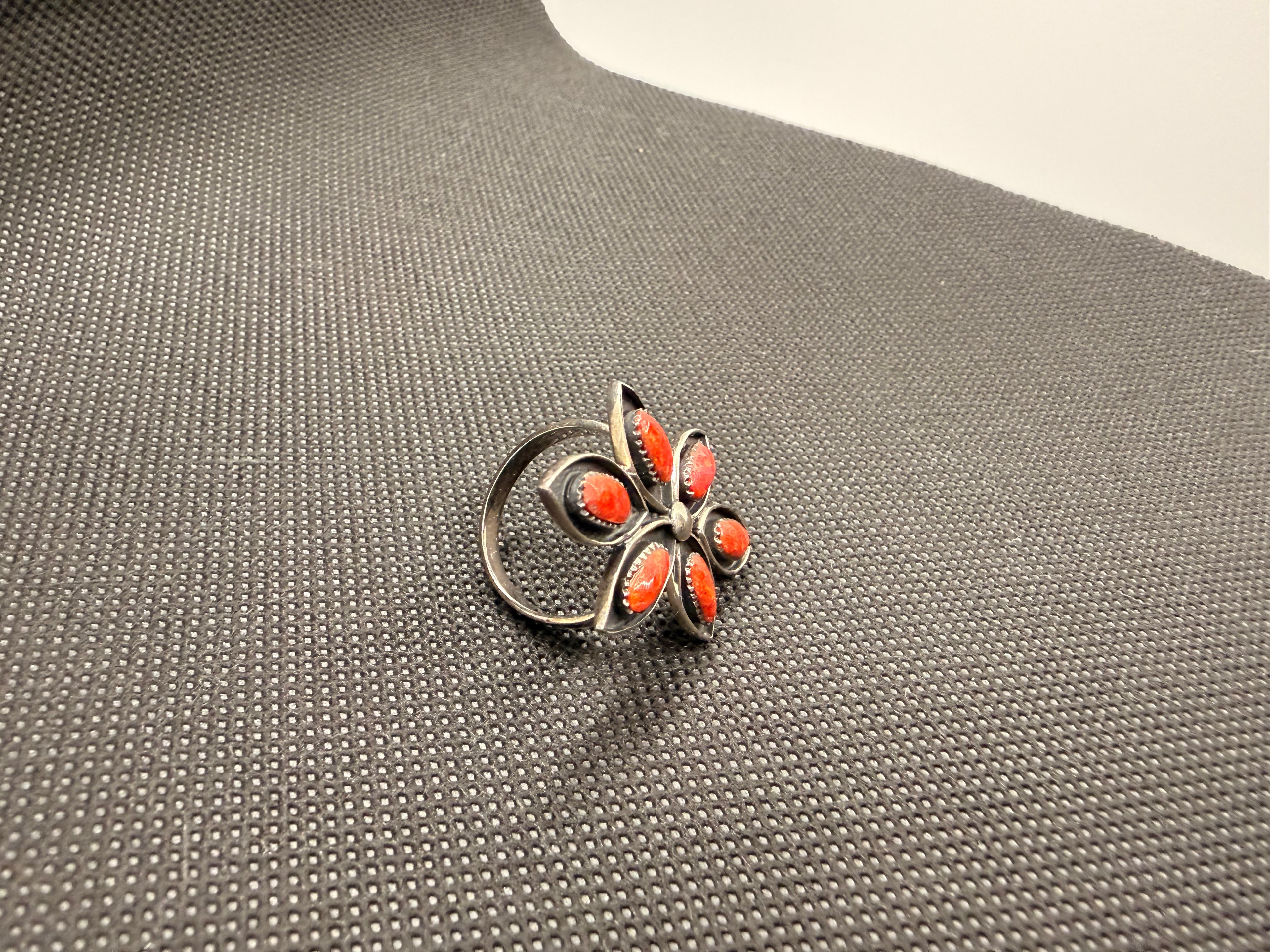Vintage 925 Sterling Silver Red Sponge Coral Flower Ring Size 8 | Philippines
